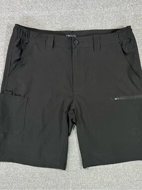 Fintech Men's Black Cargo Performance Shorts